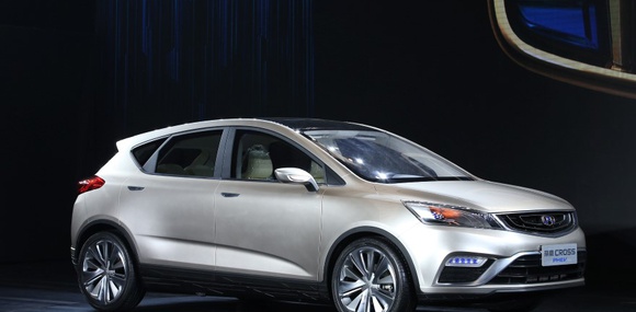 Geely представила будущее кроссовера Emgrand