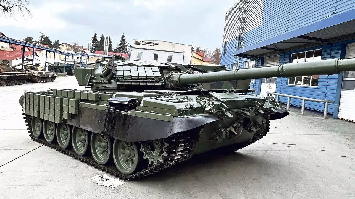 Morocco Transfers Modernized T-72B Tanks to Ukraine – Autoua.net