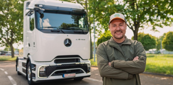 45 000 км на електровантажівці: Mercedes eActros 600 вирушить у навколосвітню подорож