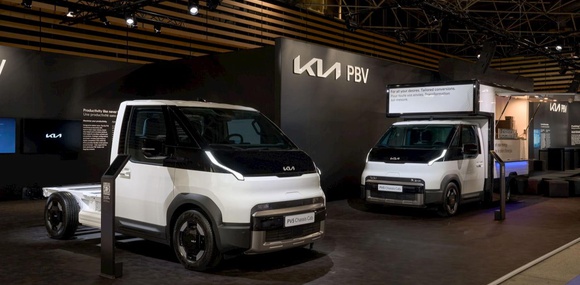 Kia представила електричний PV5 в універсальній версії Chassis Cab 