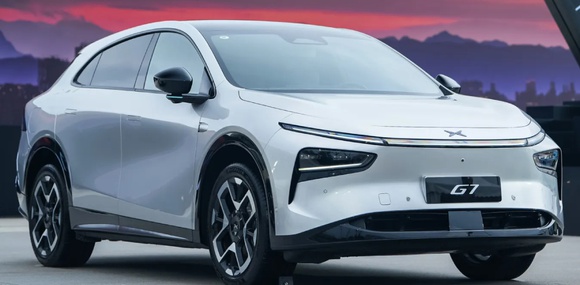 Новий Xpeng G7 представлений офіційно: запас ходу 602 км у початковій версії та ціна від 27 000 доларів