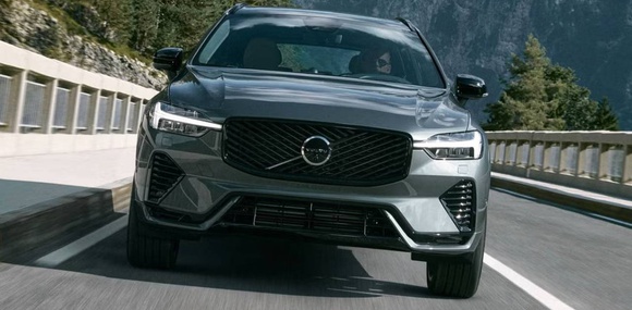 Найпопулярніший кросовер Volvo готується до серйозного оновлення