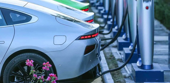 En mars 2024, 43 % des nouvelles voitures chinoises seront des voitures rechargeables
