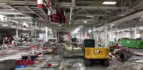 Tesla вже розібрала конвеєр Model S заради виробництва роботів
