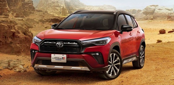 Новый кроссовер Toyota Corolla Cross тоже получил версию GR Sport