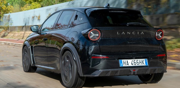 Stellantis не закриватиме Lancia та DS, але перетворить їх на «спеціальні бренди»