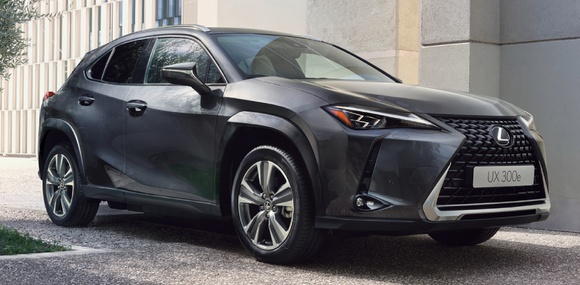 Електричний Lexus UX 300e зникає з ринків