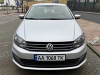 Volkswagen Polo  2017 241383 грн