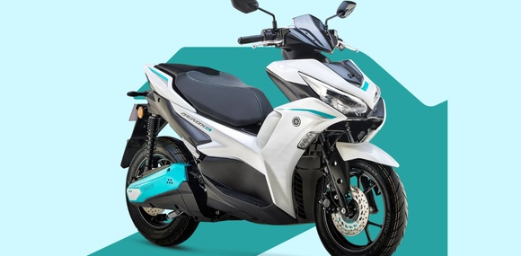 Yamaha представила електричний скутер Aerox E зі знімними акумуляторами