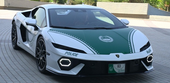 920 к.с. для туристів: Lamborghini Temerario поповнив автопарк поліції Дубая