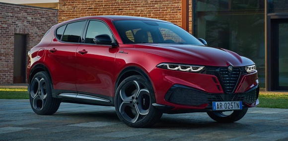 Alfa Romeo Tonale можуть відправити на пенсію раніше, ніж планувалося