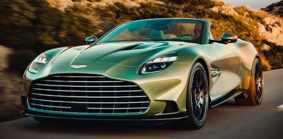 Aston Martin Vanquish Volante roadster has been unveiled, with an incredible twin-turbo V12, and a top speed of 342 km/h