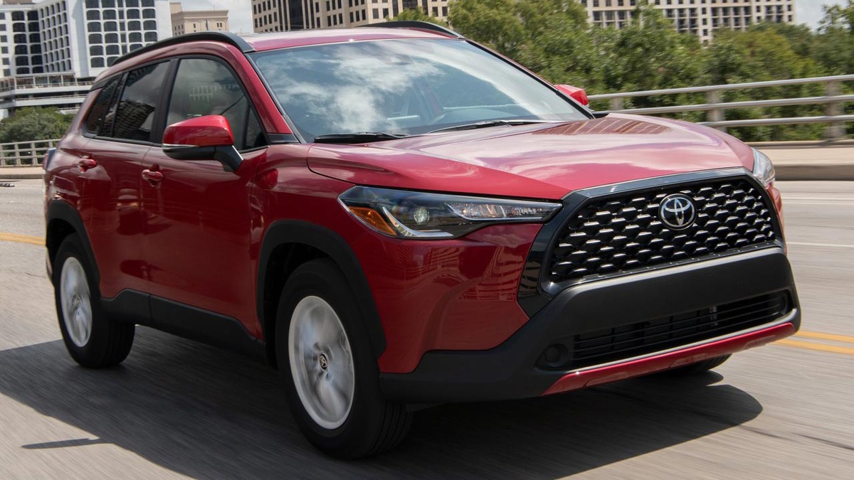 Toyota ruft 111.000 Corolla Cross in den USA und Kanada wegen Problemen ...