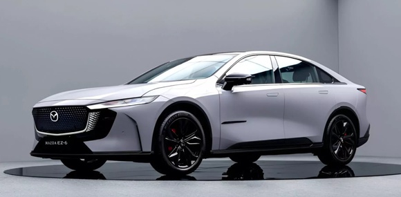 Седан Mazda EZ-6 отримав нову версію Sports Edition