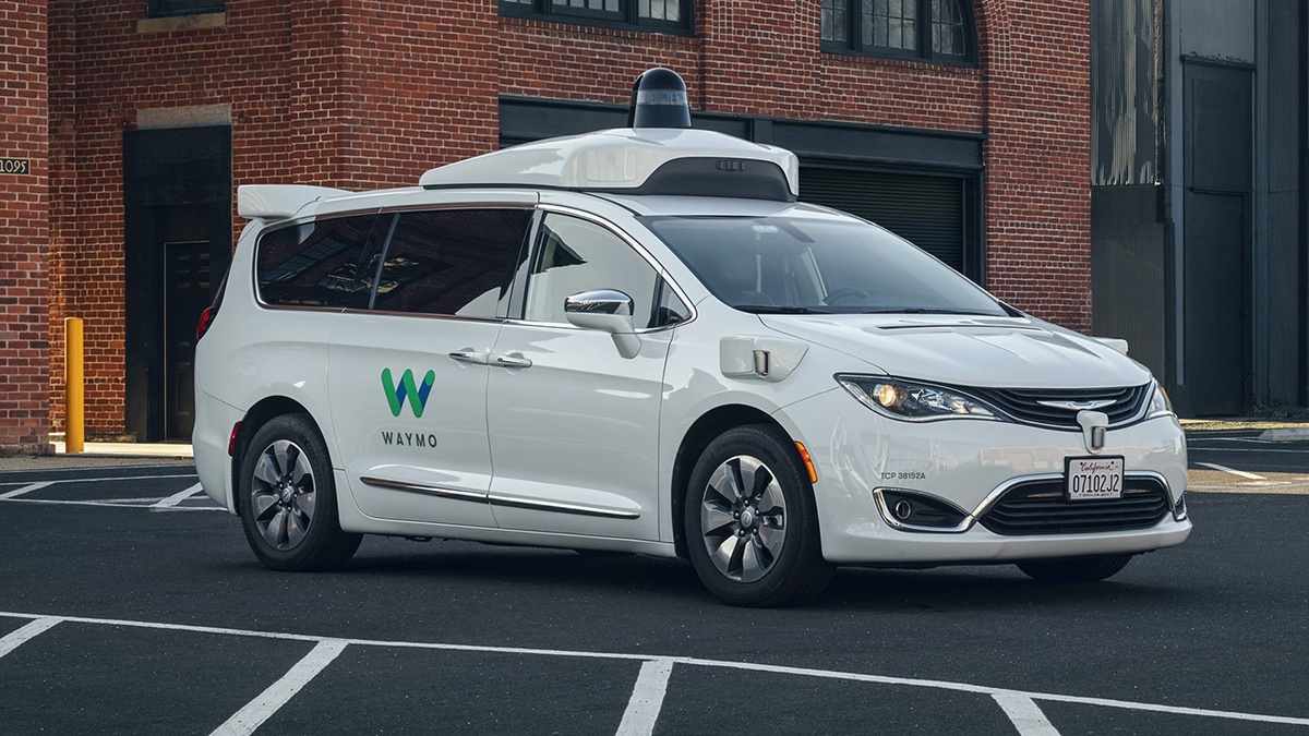 Waymo To Retire Its Fleet Of Chrysler Pacific Minivans And Introduce ...