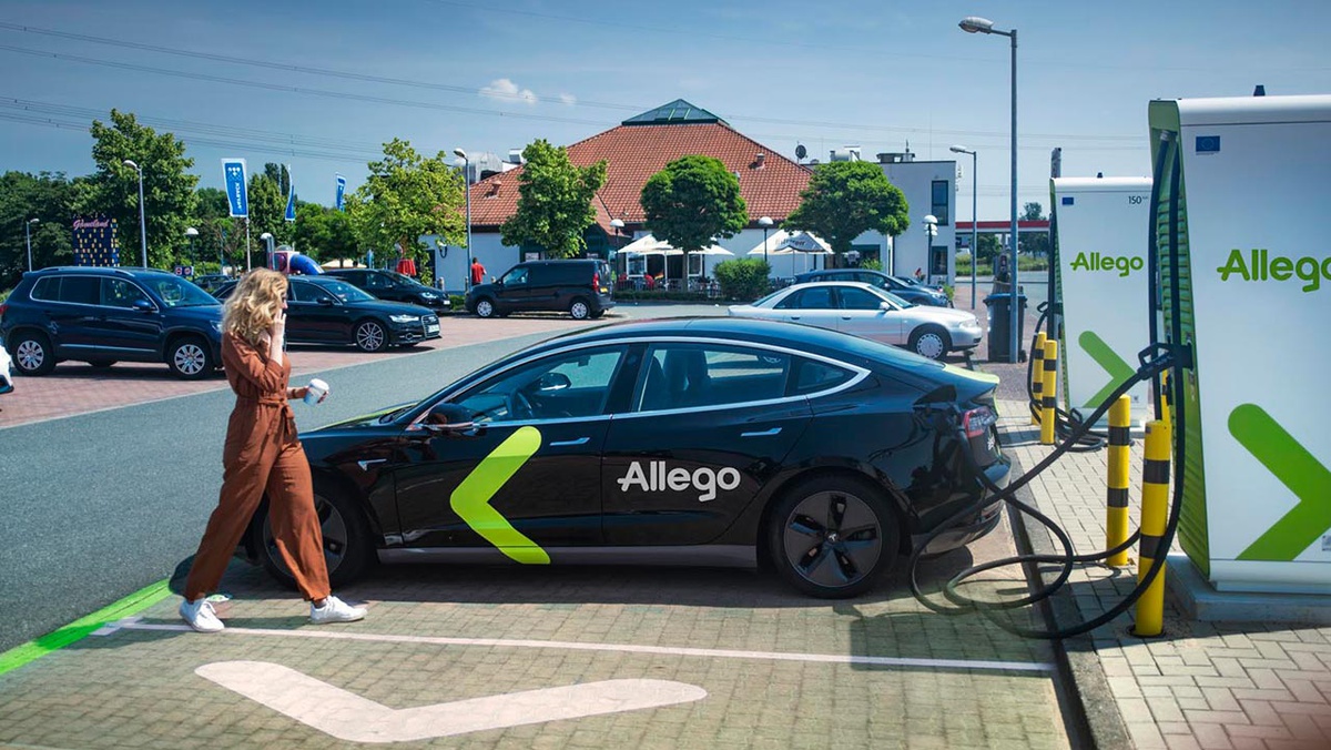 10 companies awarded to build 8,000 DC fast chargers in Germany ...