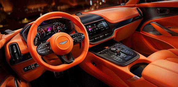 Обновленный Aston Martin DBX707 получил интерьер, соответствующий его характеристикам