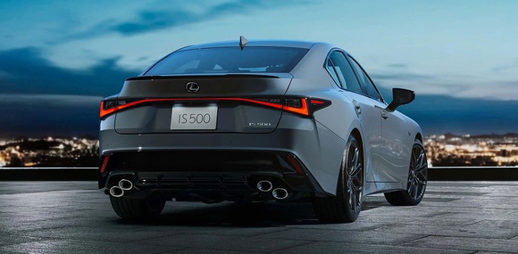 Lexus в этом году снимет с производства некоторые модели автомобилей