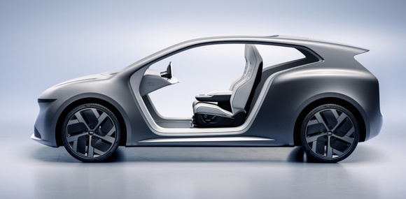 Lucid слідом за Tesla створить автомобіль без керма