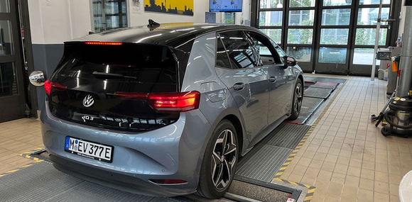 Батарея VW ID.3 Pro S зберігла 90% ємності після 160 000 км пробігу в тесті ADAC