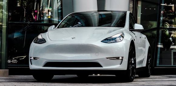 Названы самые популярные подержанные автомобили из США в 2025 году