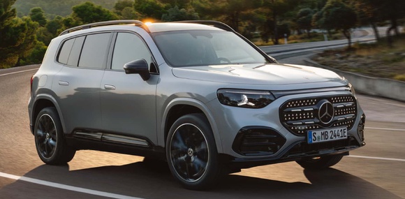 Новий Mercedes-Benz GLB представлений офіційно