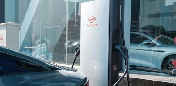BYD готовит новое поколение мегаваттных зарядных станций
