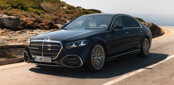 Restyling of the Mercedes-Benz S-Class (W223): Here's what changed