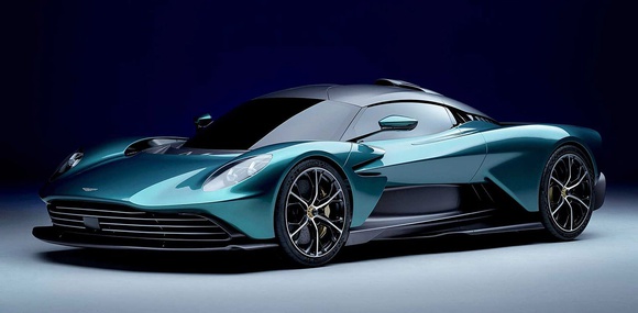 Aston Martin представил трехмоторный супергибрид Valhalla с «начинкой» AMG
