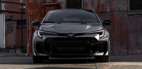 Toyota випробовує новий турбодвигун на 400 к.с.