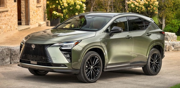 Lexus schrapt benzinemotor uit de NX en geeft de plug-in hybride 328 pk