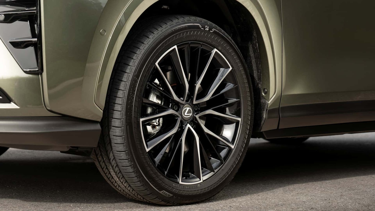 Lichtmetalen velg van de NX