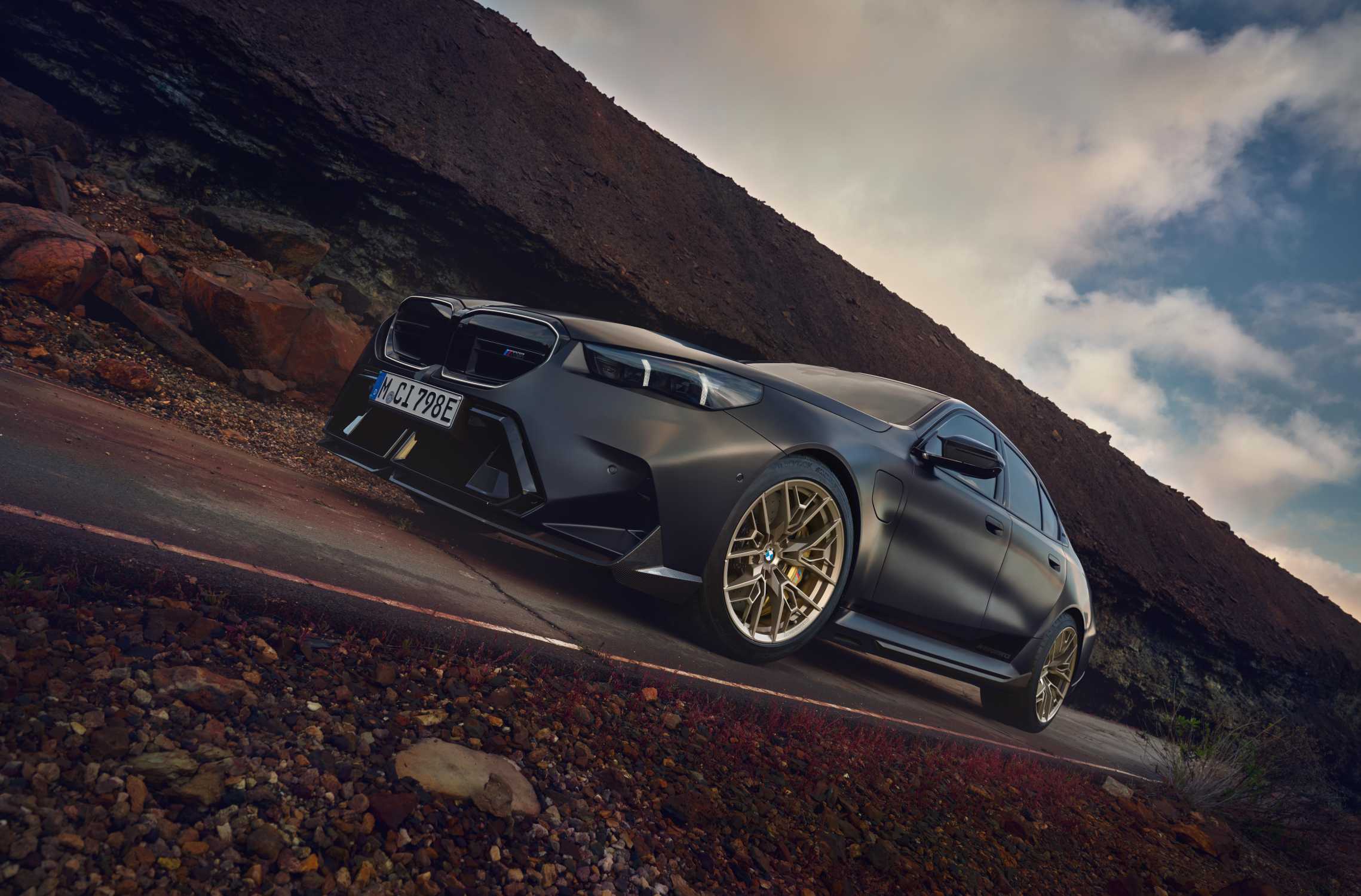BMW M5 met lichtere velgen, prestatieversie