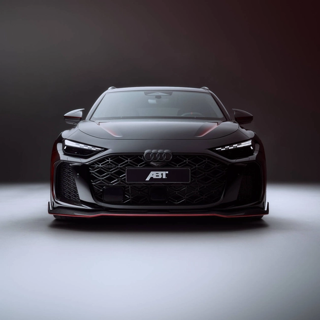 Audi RS5-R Limousine, vooraanzicht met carbon front