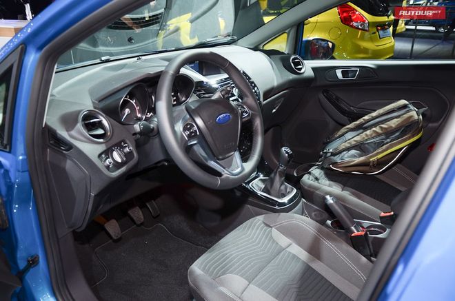 Ford Fiesta — парижский автосалон 2012, фото 2