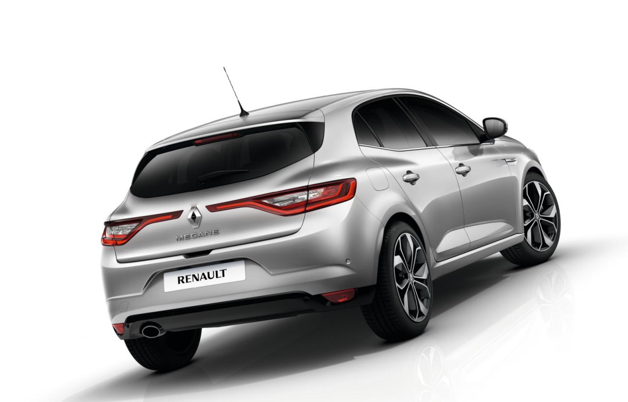 Машина renault megane