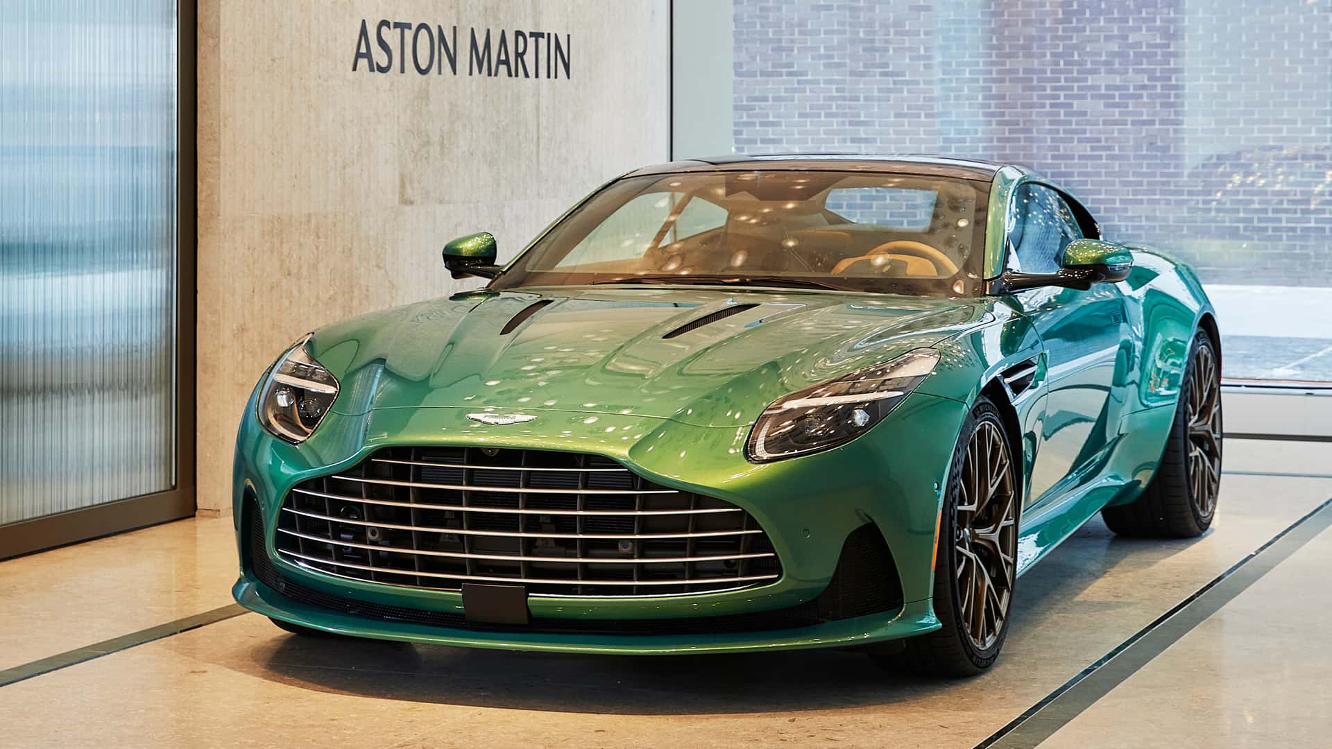 Aston Martin Grand Sport