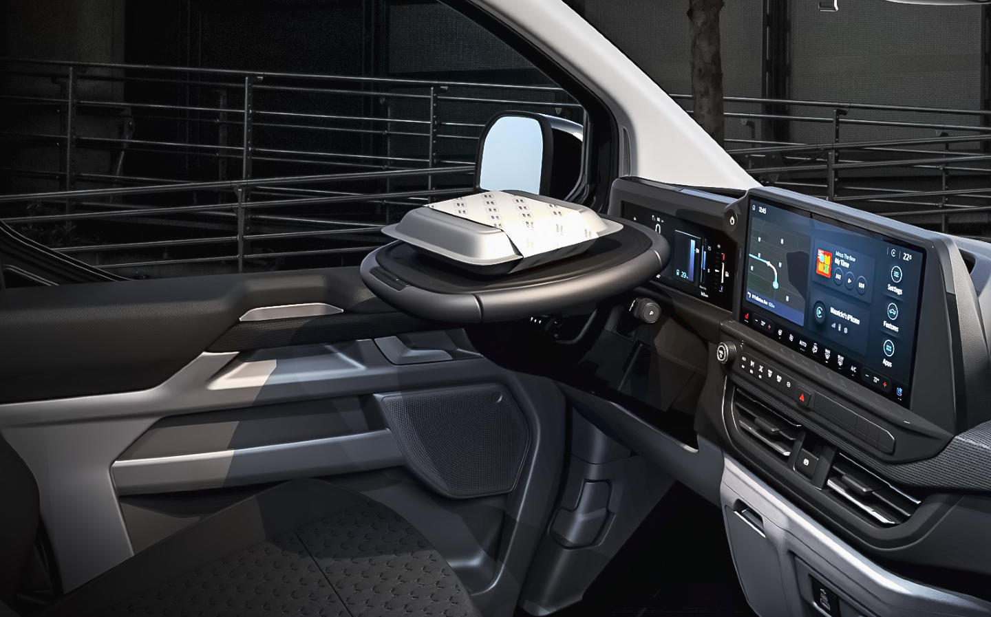 2024 Ford Transit Custom Lenkrad umbaubar zum Schreibtisch oder