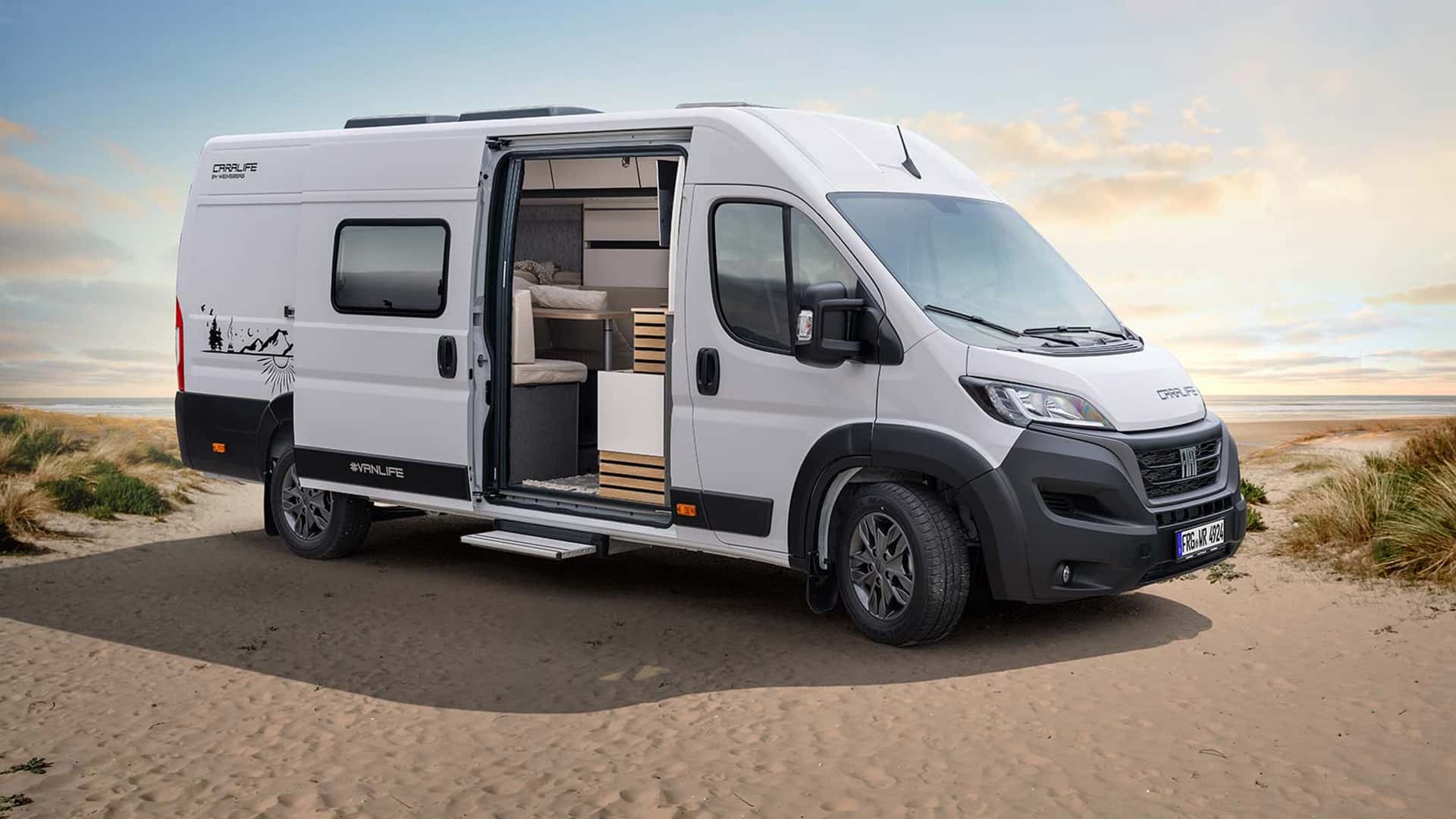 Weinsberg's Fiat Ducato-based motorhome features L-shaped kitchen and  stand-up shower – Autoua.net